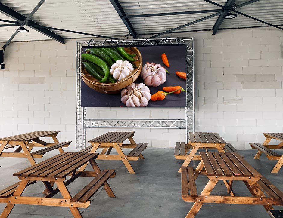 Akra-Indoor-led-screen
