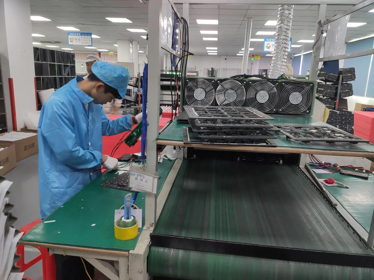 LED Screen factory-Inspection